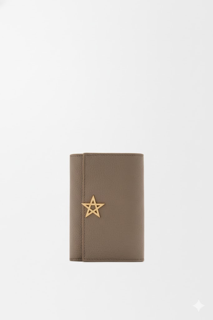 Artisan Trunkaroo Trifold Leather Wallet