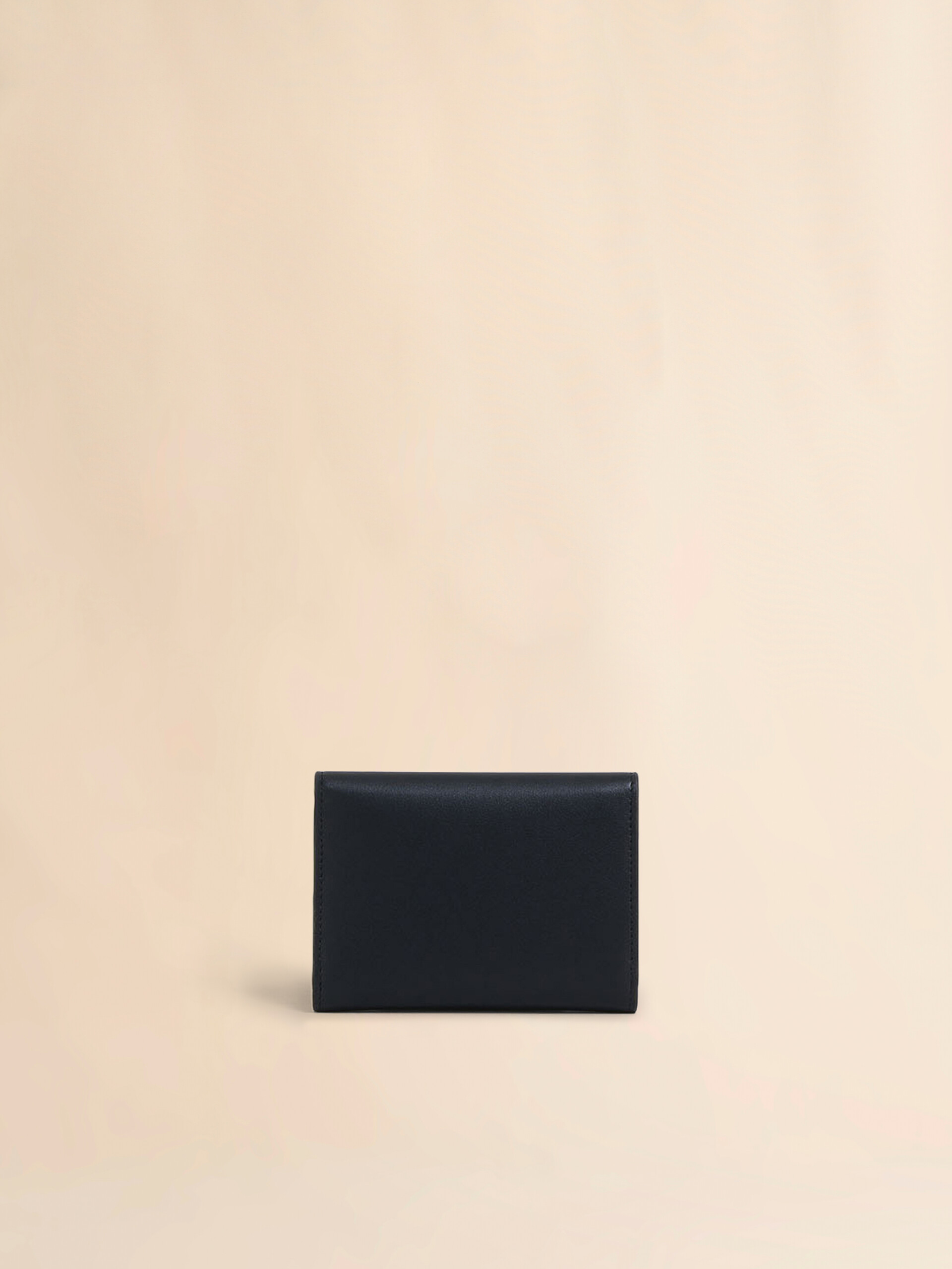 Artisan Trunkaroo Trifold Leather Wallet