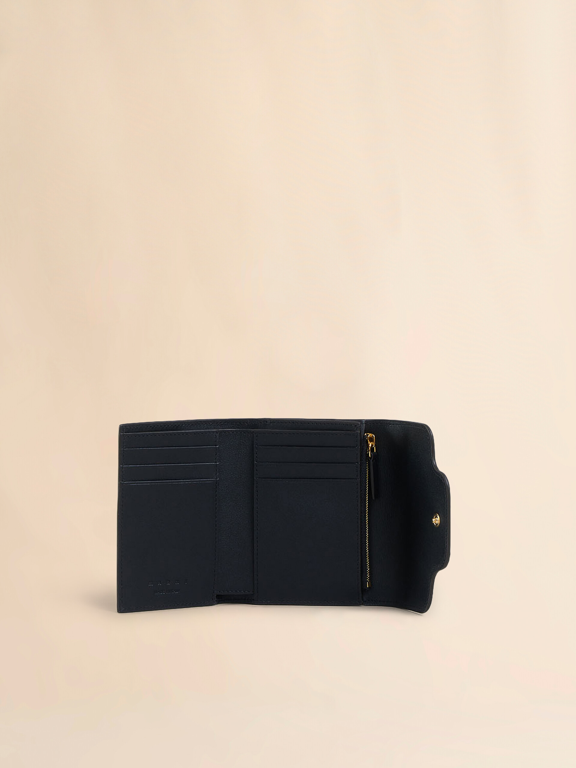 Artisan Trunkaroo Trifold Leather Wallet